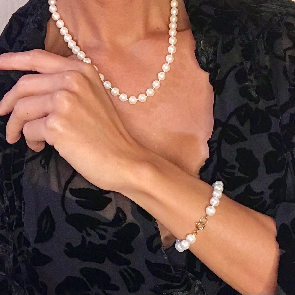 Matching Set Pearl Bracelet & Necklace combo - Picture 4 of 4